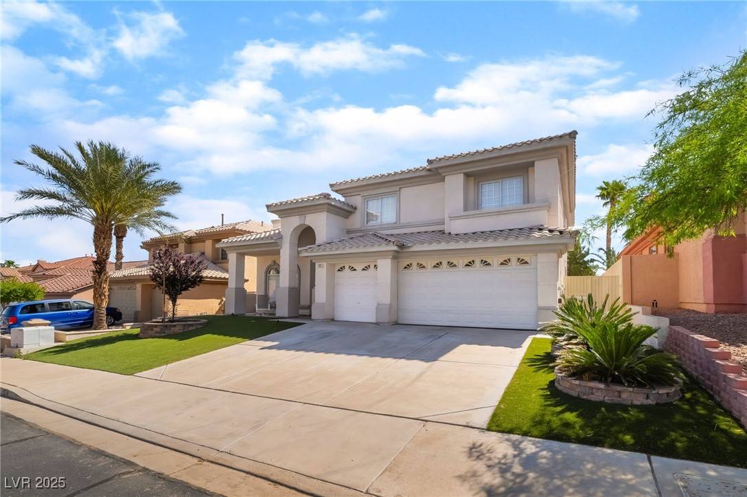 Henderson, NV 89002,752 Descartes AVE