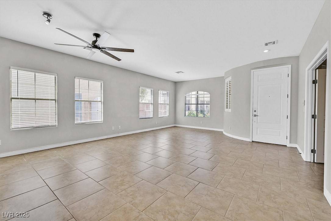 Las Vegas, NV 89108,6150 Bunker Commons CT