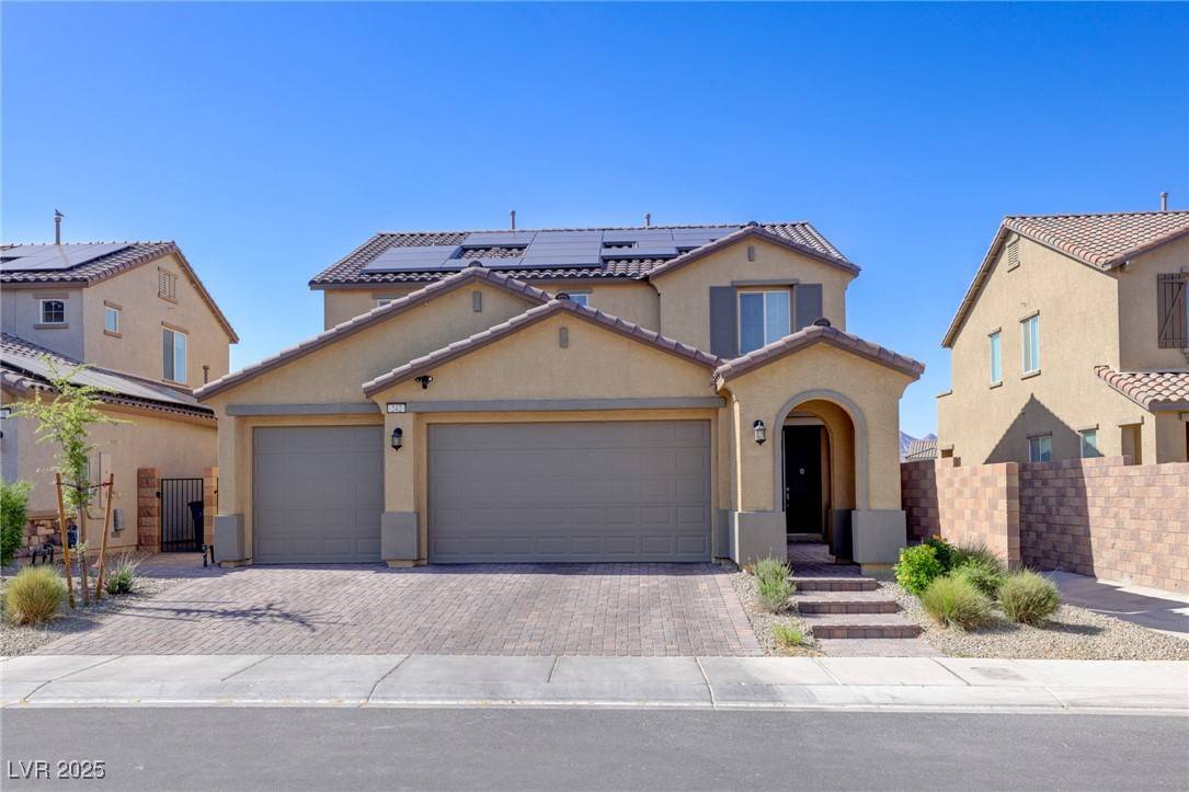 Henderson, NV 89011,242 Polaris Ridge AVE