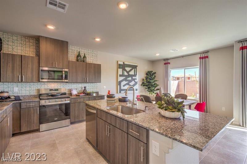 Las Vegas, NV 89141,4445 Bayley Skye AVE #106