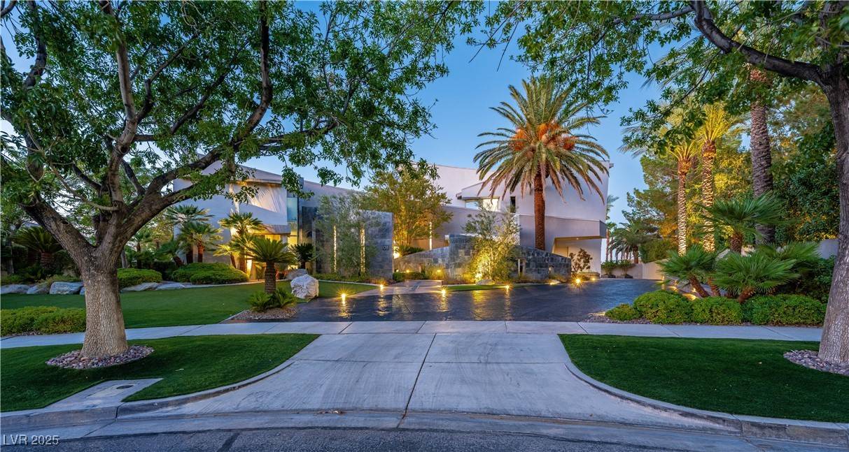 Las Vegas, NV 89134,1108 Pine Island CT