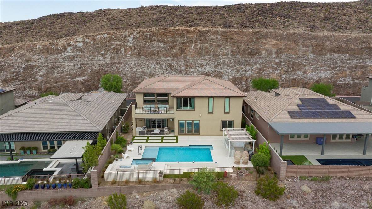 Henderson, NV 89052,2153 King Crest CT