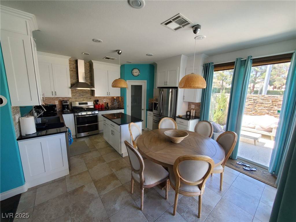 Las Vegas, NV 89117,8656 Big Sagebrush AVE