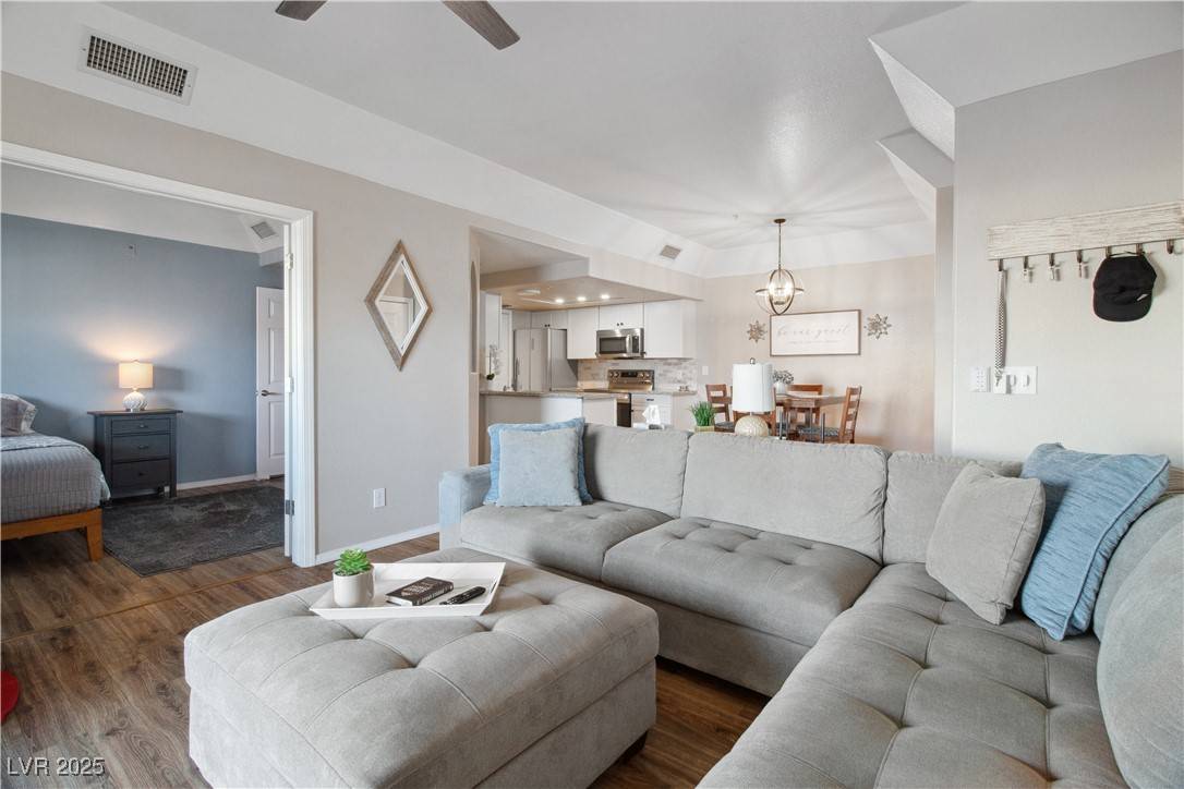 Laughlin, NV 89029,3550 Bay Sands DR #2101