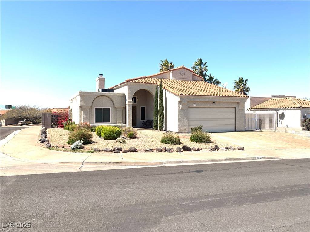 Henderson, NV 89015,444 Leighann RD