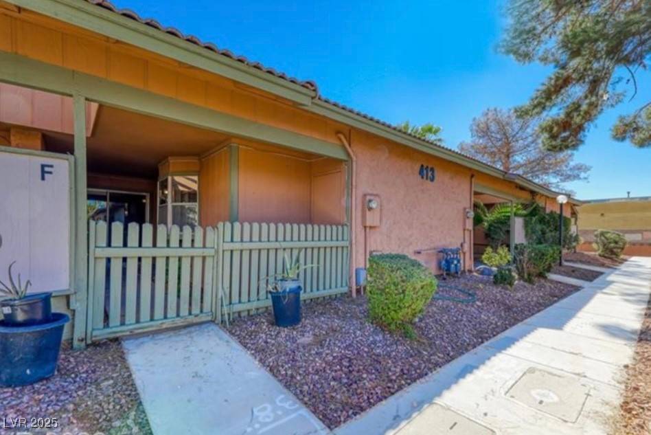 Las Vegas, NV 89110,413 N Lamb BLVD #F