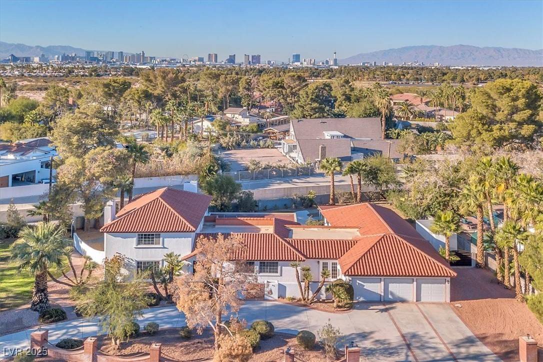 Las Vegas, NV 89120,2868 Vista Del Sol AVE