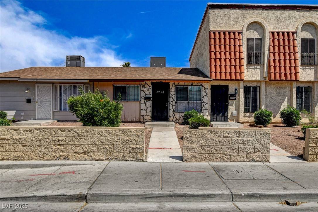 Las Vegas, NV 89119,3912 Palos Verdes ST