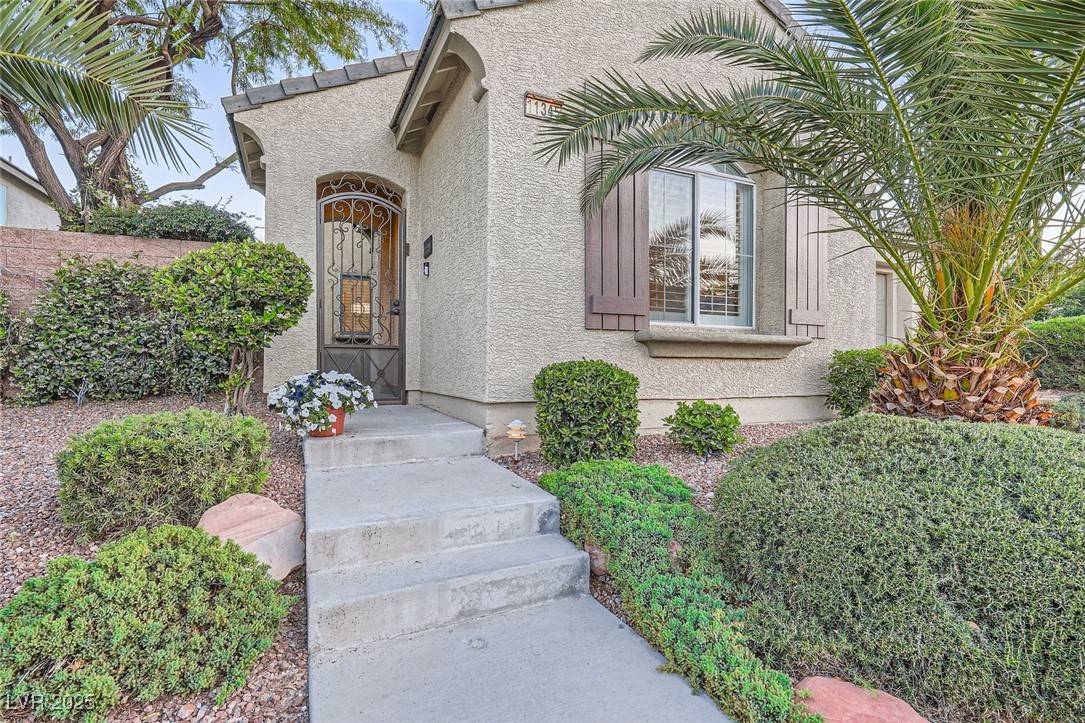 Las Vegas, NV 89138,11345 Espadrille CT