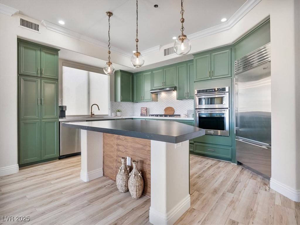 Henderson, NV 89011,20 Via Mantova #208