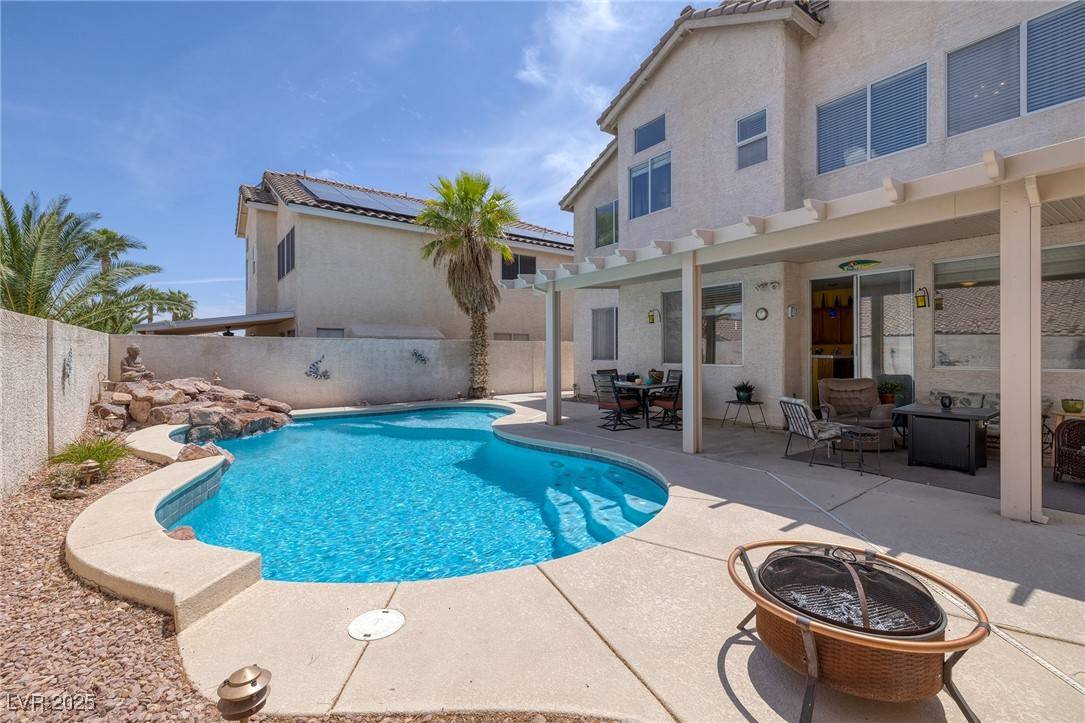 Las Vegas, NV 89129,9516 Belgate CT