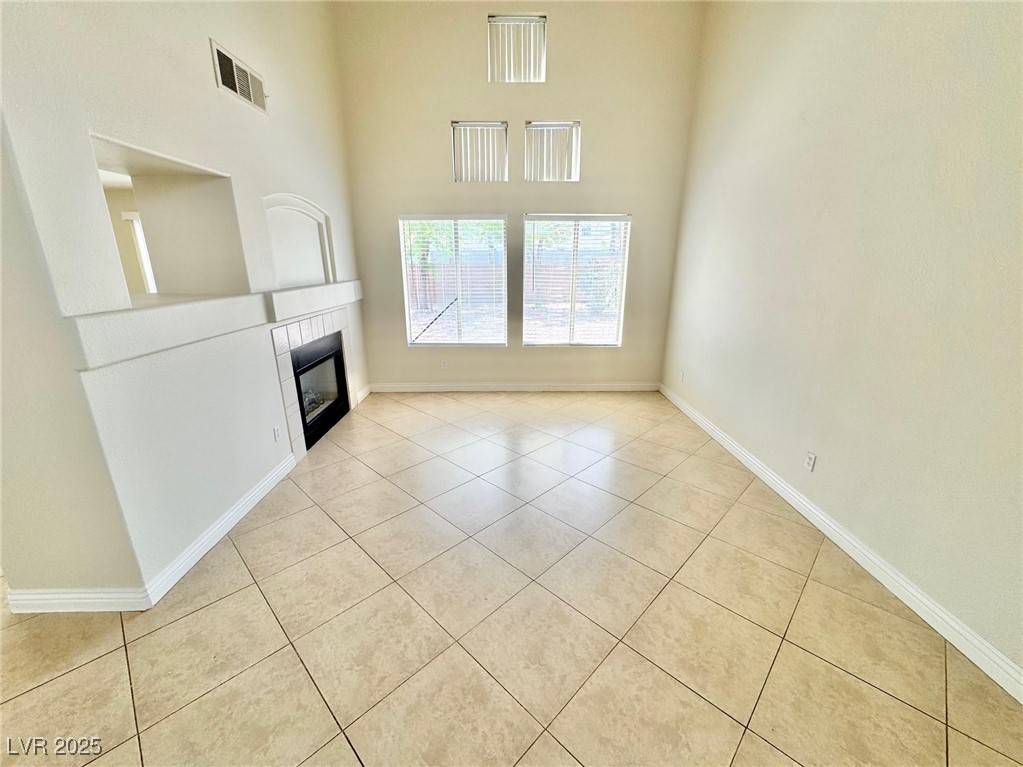 Las Vegas, NV 89147,3919 Lilac Haze ST