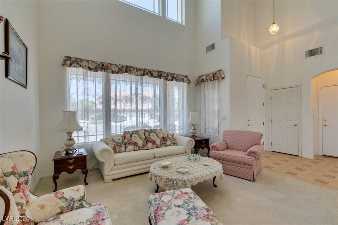 Las Vegas, NV 89183,10290 Marion Morrison CT