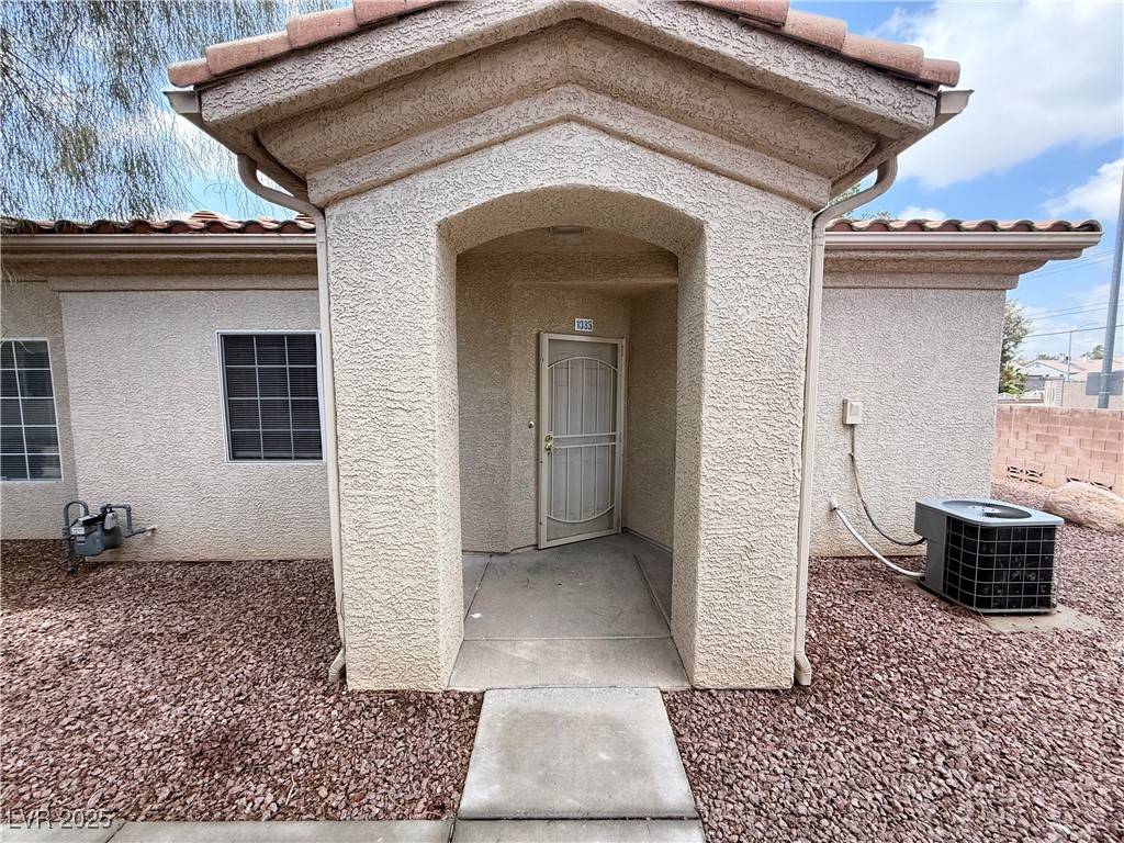 North Las Vegas, NV 89032,1881 W Alexander RD #1035