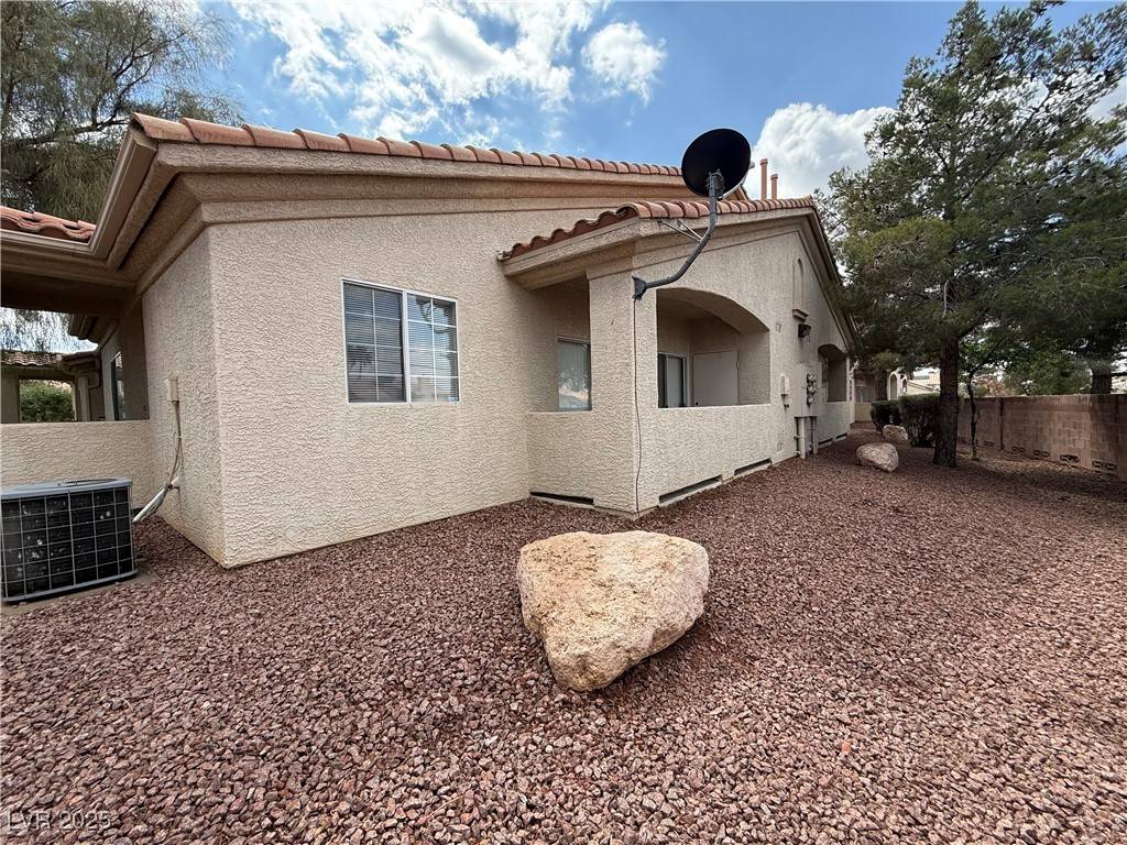North Las Vegas, NV 89032,1881 W Alexander RD #1035