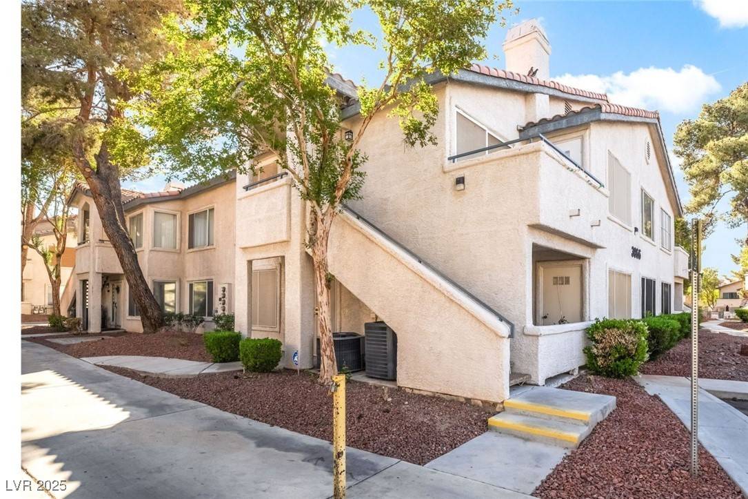 Las Vegas, NV 89120,3066 Tarpon DR #204