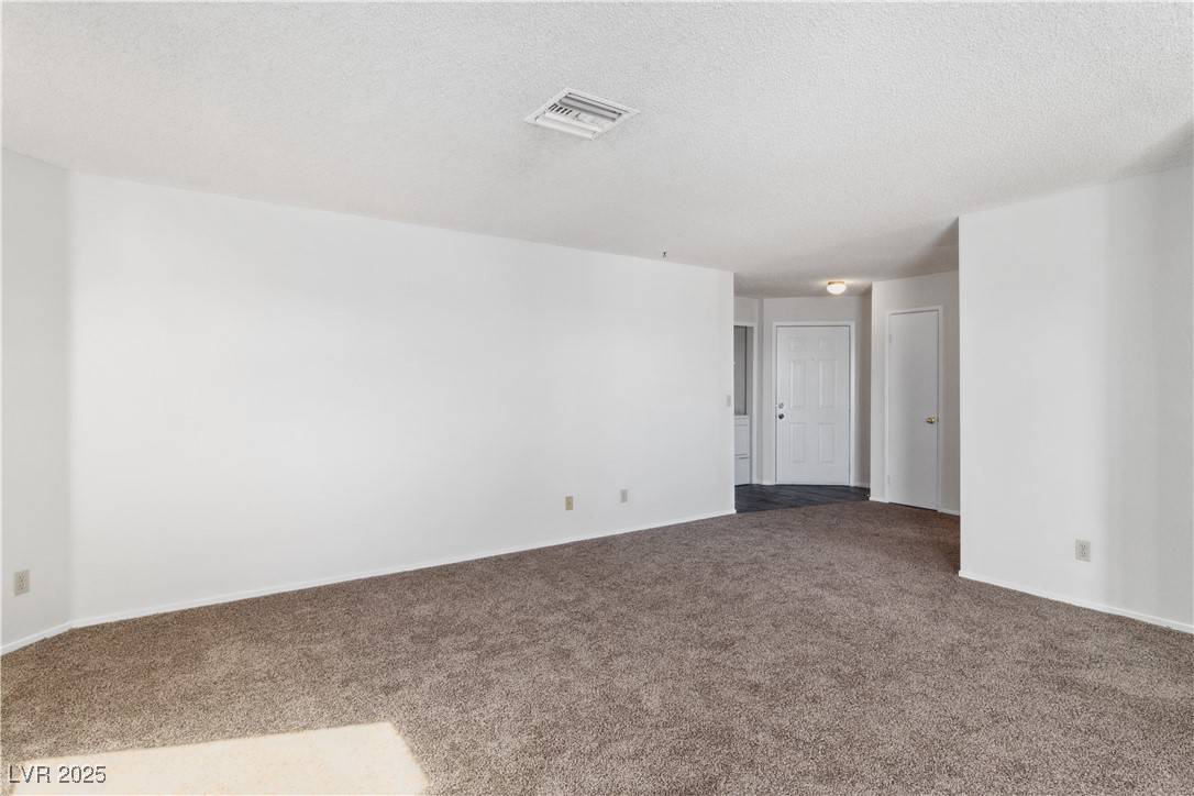Laughlin, NV 89029,2191 Bay Club DR #204