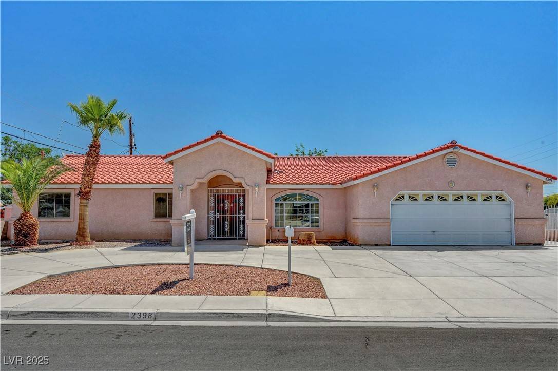 Las Vegas, NV 89104,2398 S Lamont ST