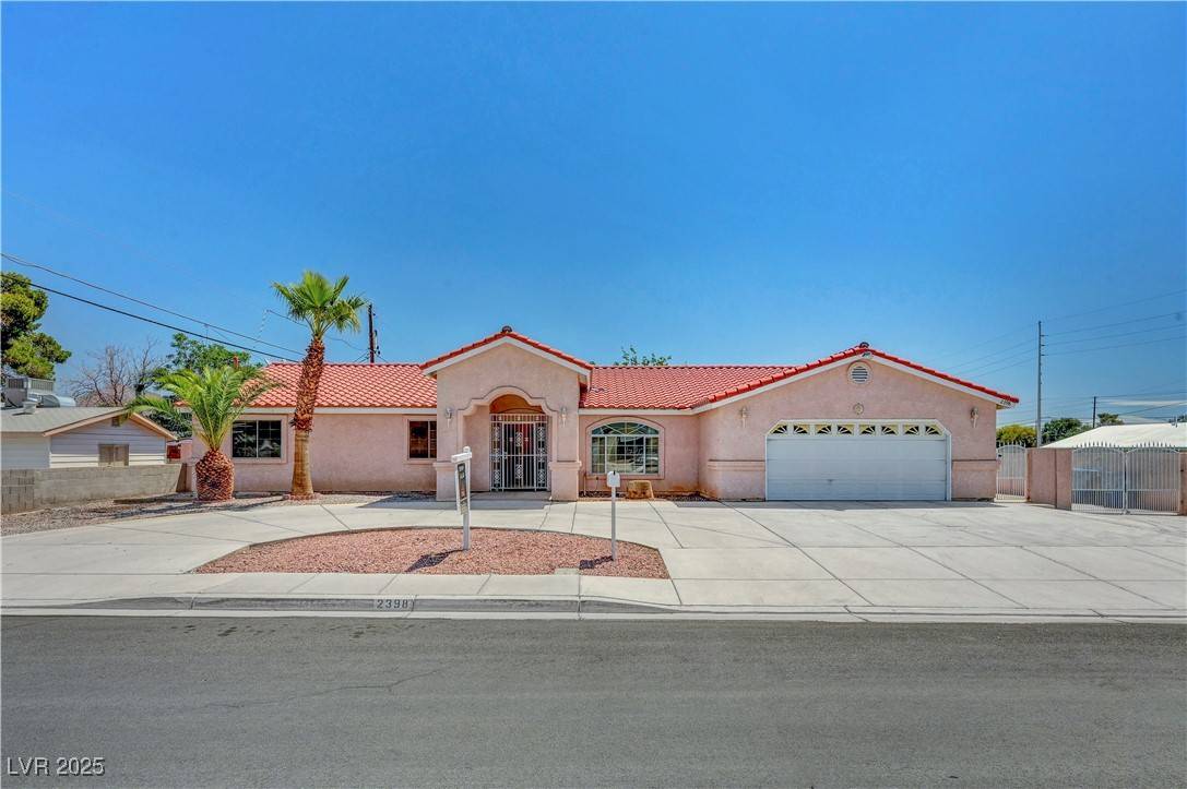 Las Vegas, NV 89104,2398 S Lamont ST