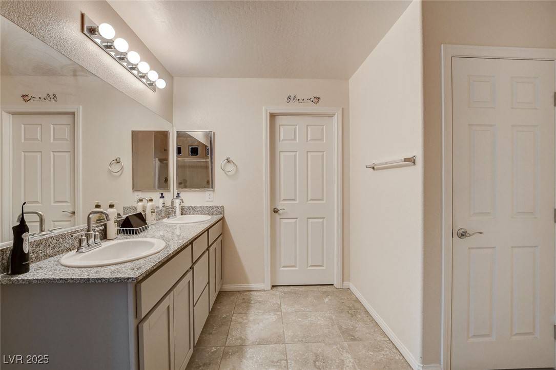 North Las Vegas, NV 89084,7246 Dazzle Point ST