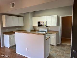 Las Vegas, NV 89166,8250 N Grand Canyon DR #2029
