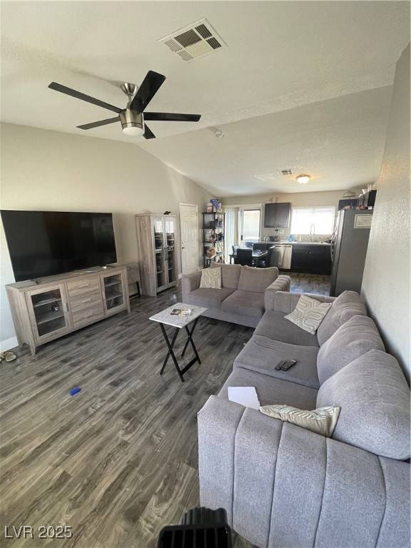Las Vegas, NV 89106,Address not disclosed