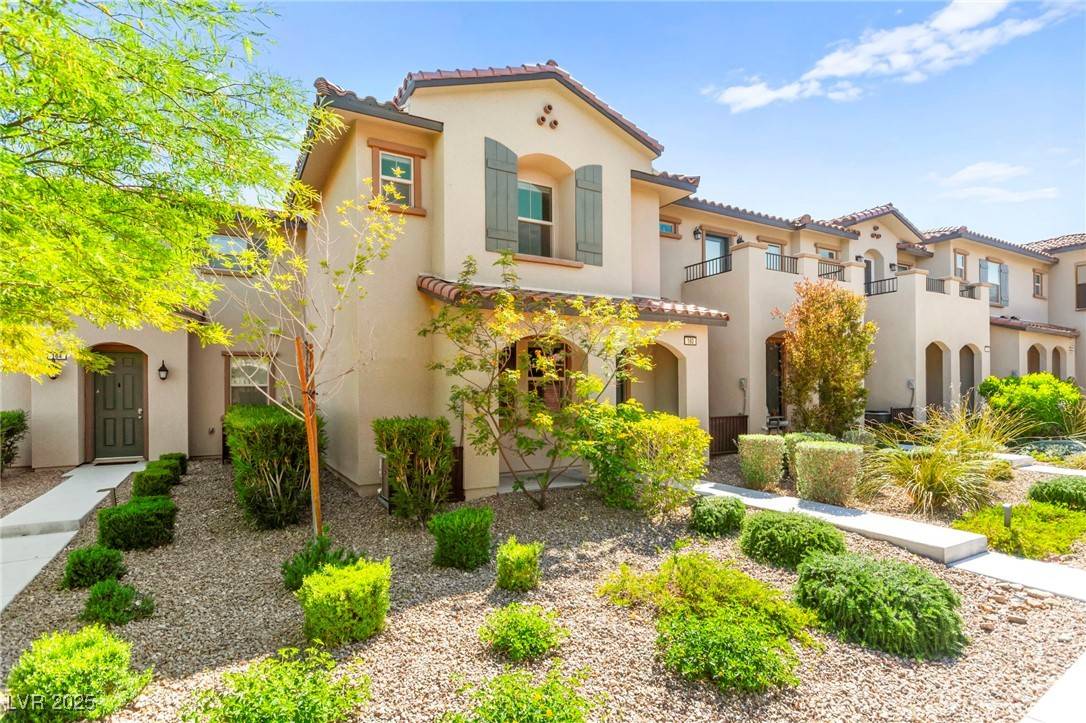 Las Vegas, NV 89138,160 Lomita Heights DR