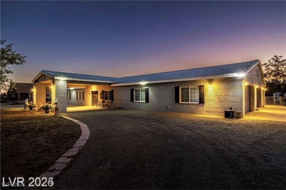 Pahrump, NV 89048,3950 Oakridge AVE
