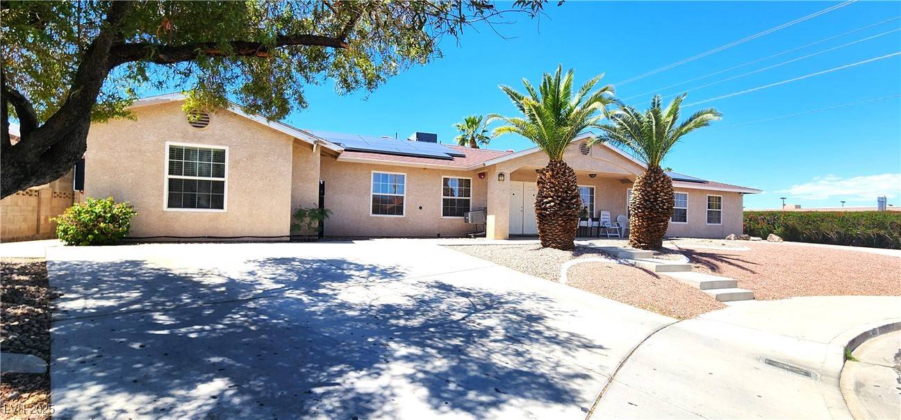 Las Vegas, NV 89121,4119 Meadowglen CIR