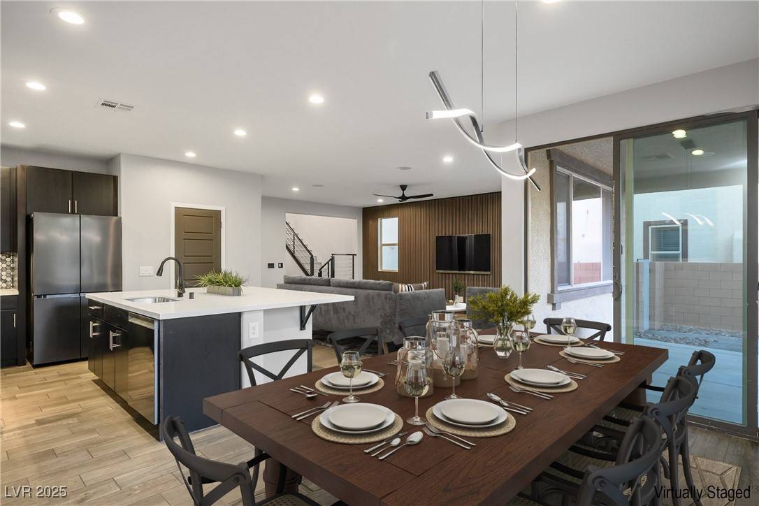 Las Vegas, NV 89148,8647 Tortoise Canyon CT
