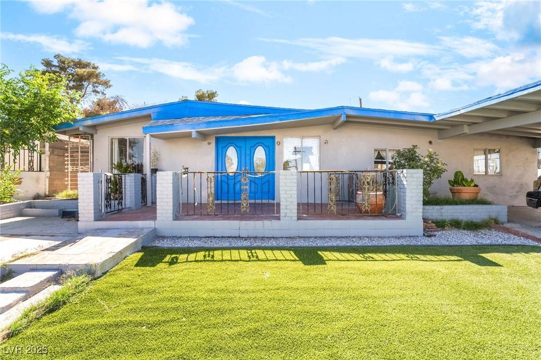 Las Vegas, NV 89104,1708 Weeping Willow LN