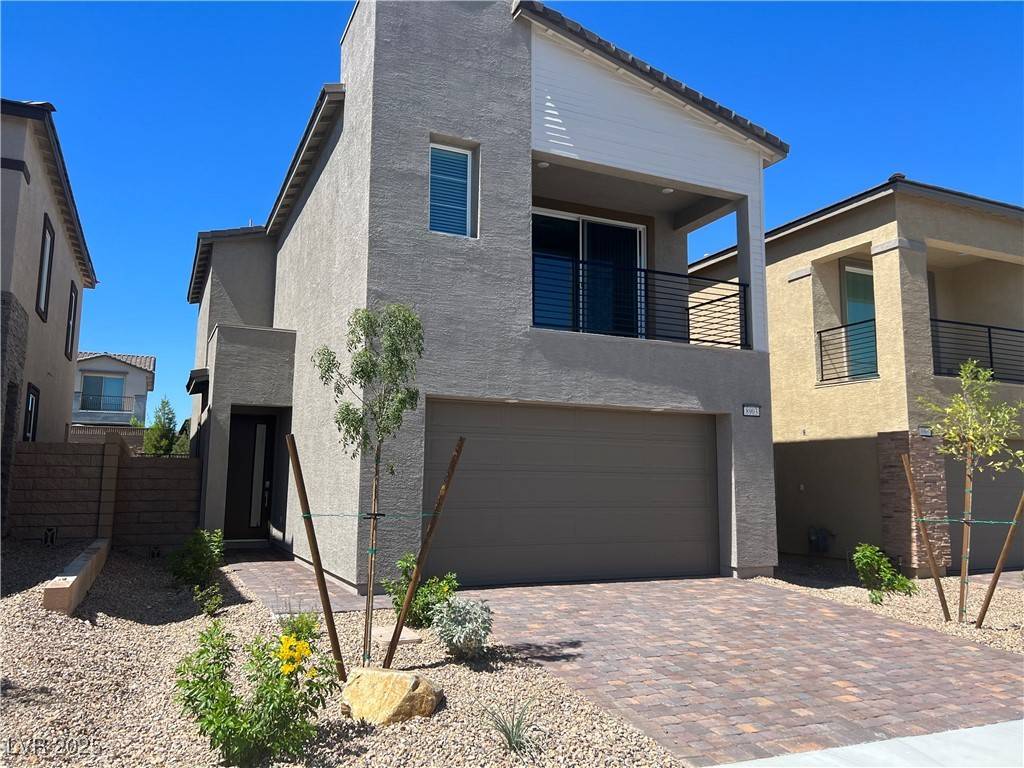 Las Vegas, NV 89166,8903 Roadrunner Ravine ST