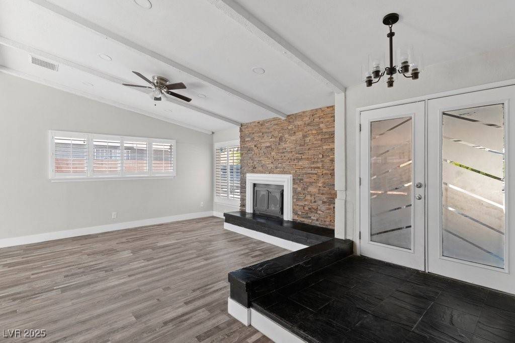 Las Vegas, NV 89107,4417 Saint Andrews CIR