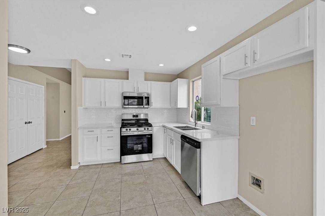 Las Vegas, NV 89130,5820 Royal Castle LN