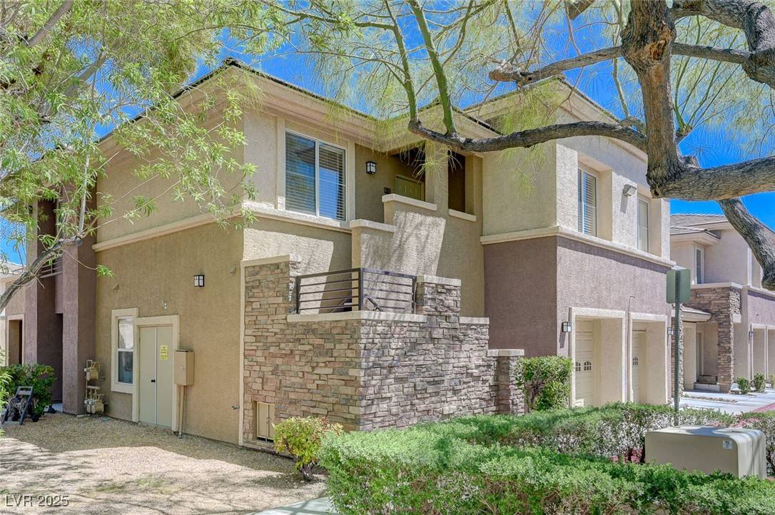 Las Vegas, NV 89144,701 Peachy Canyon CIR #201
