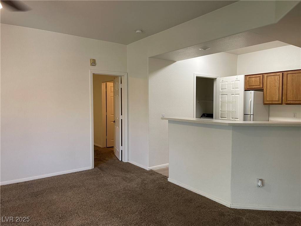 North Las Vegas, NV 89031,5855 Valley DR #2062