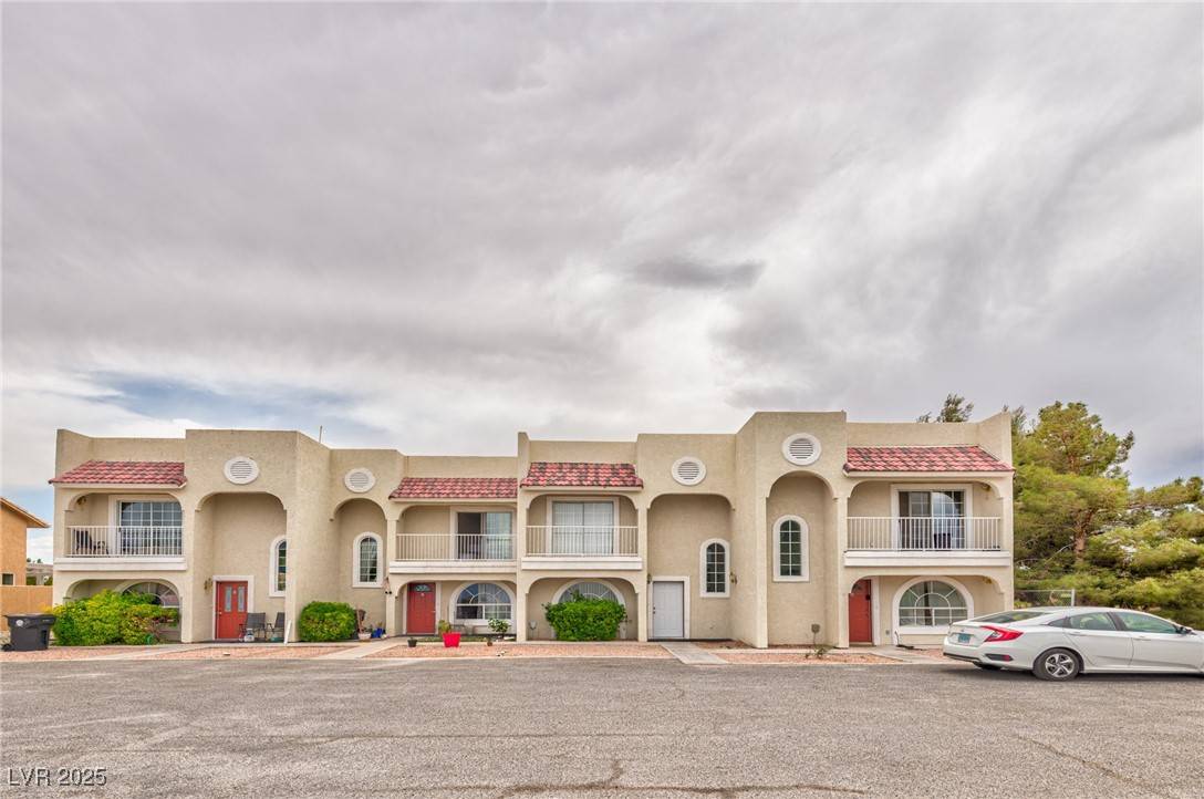 Pahrump, NV 89048,1201 E Bourbon ST #B
