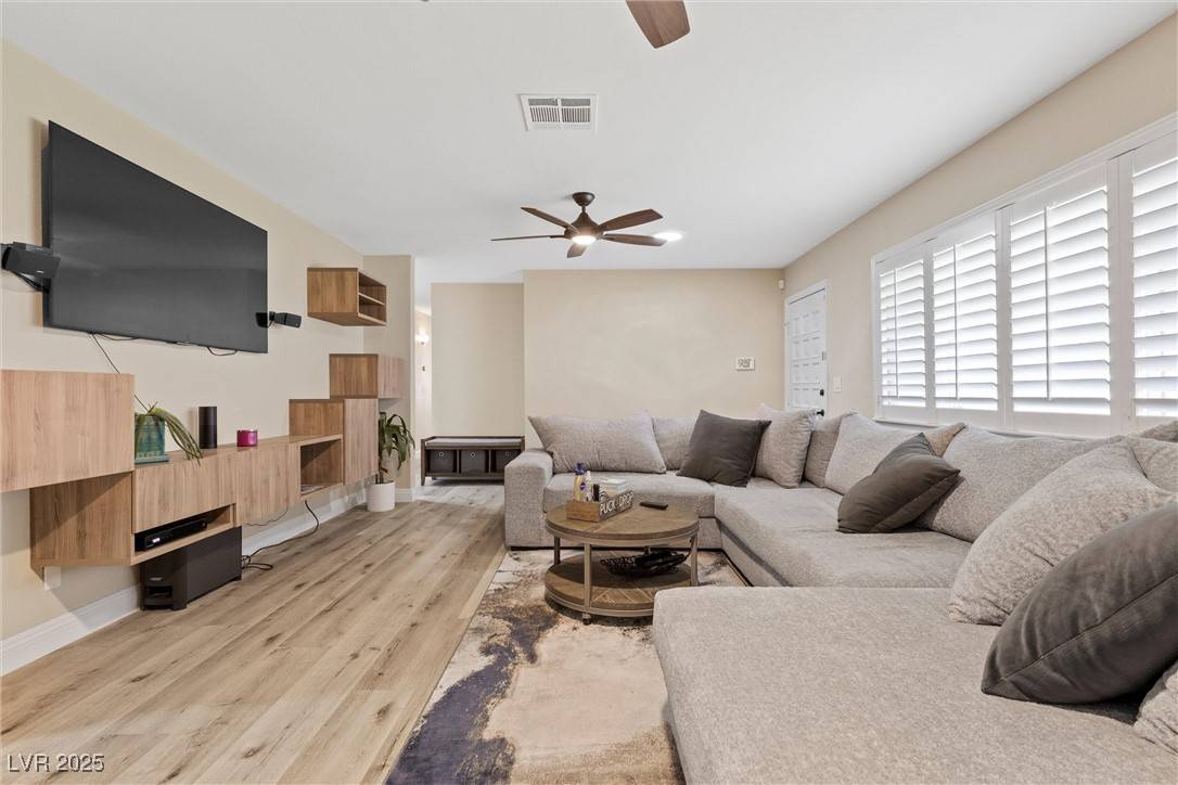 Las Vegas, NV 89120,2885 Horseshoe DR