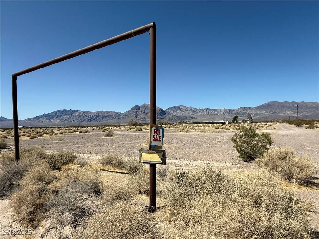 Amargosa Valley, NV 89020,1054 S Casada WAY