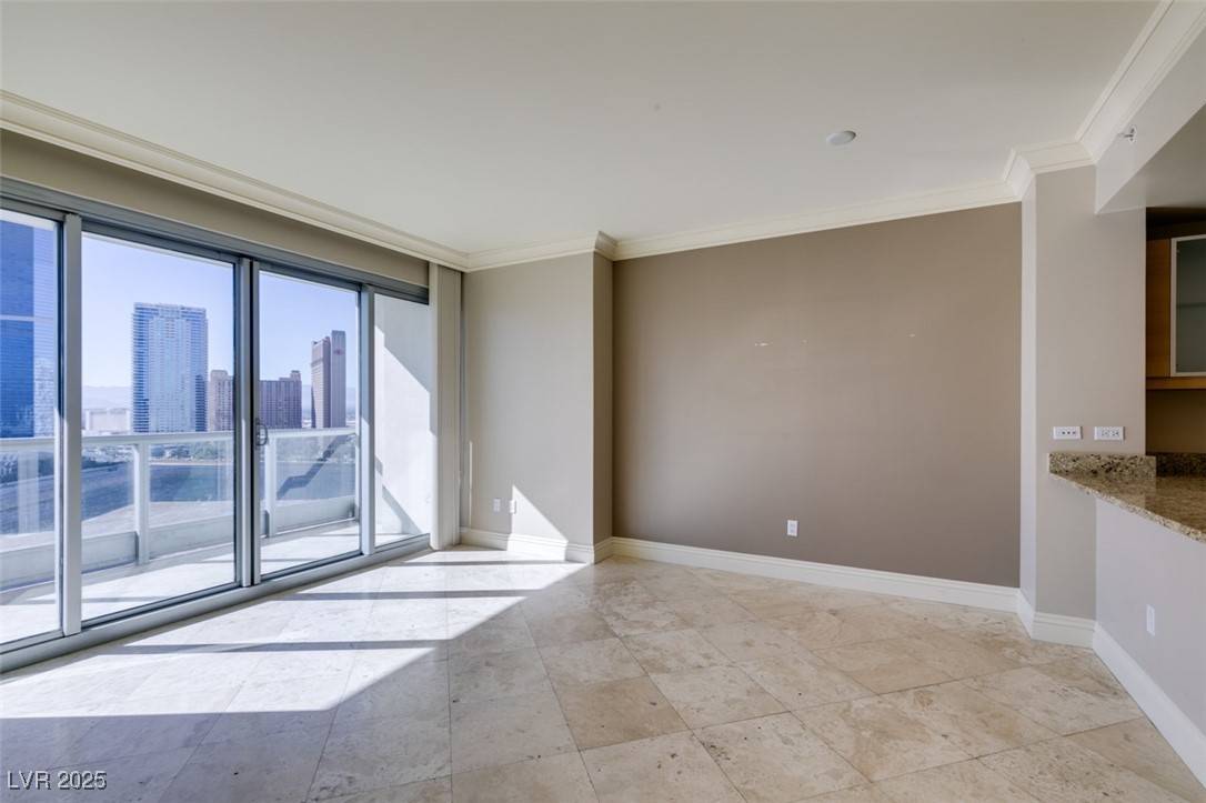 Las Vegas, NV 89109,222 Karen AVE #1604
