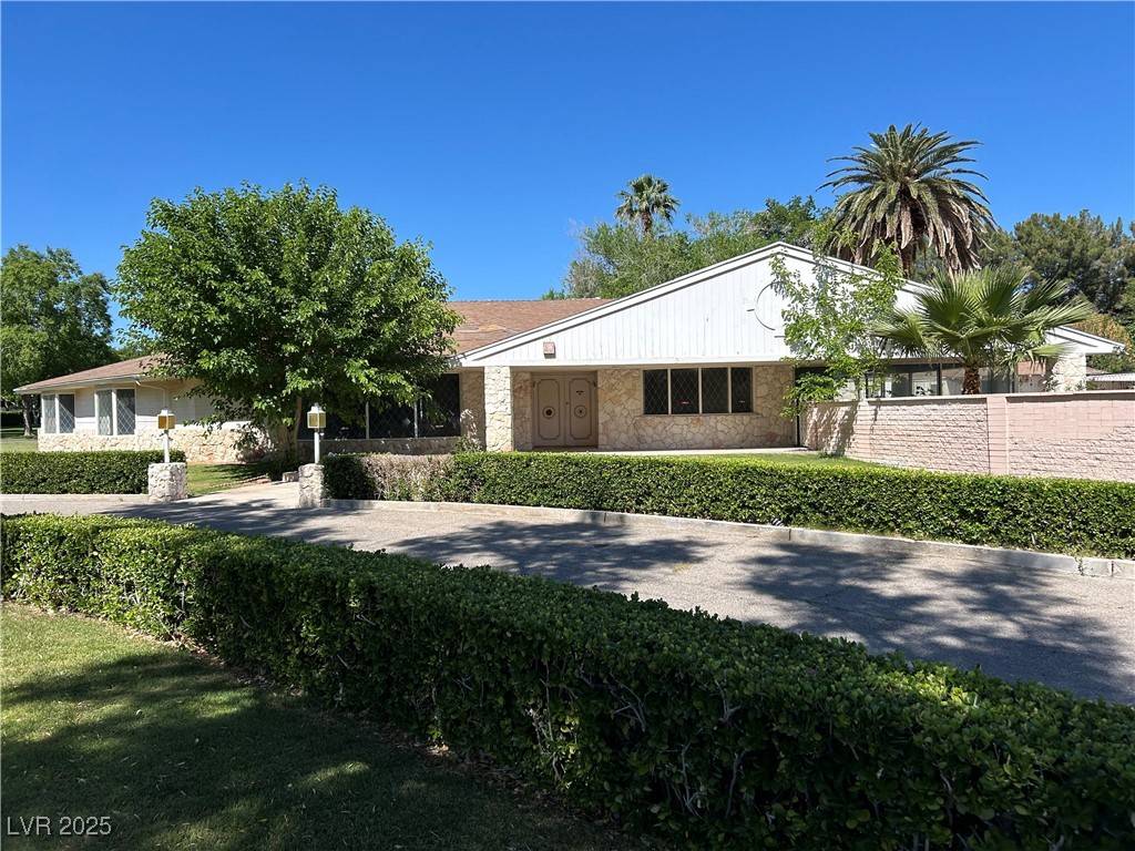 Las Vegas, NV 89107,250 Rancho CIR