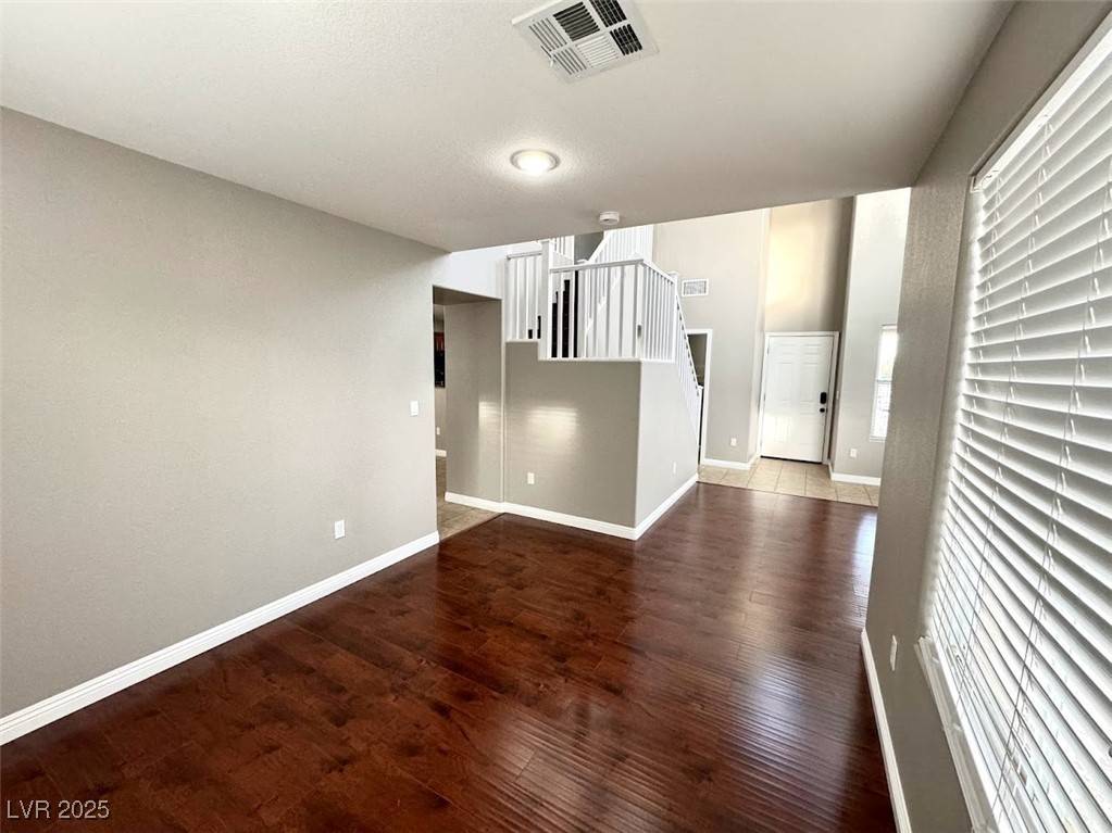 Las Vegas, NV 89139,8133 Stonyford CT