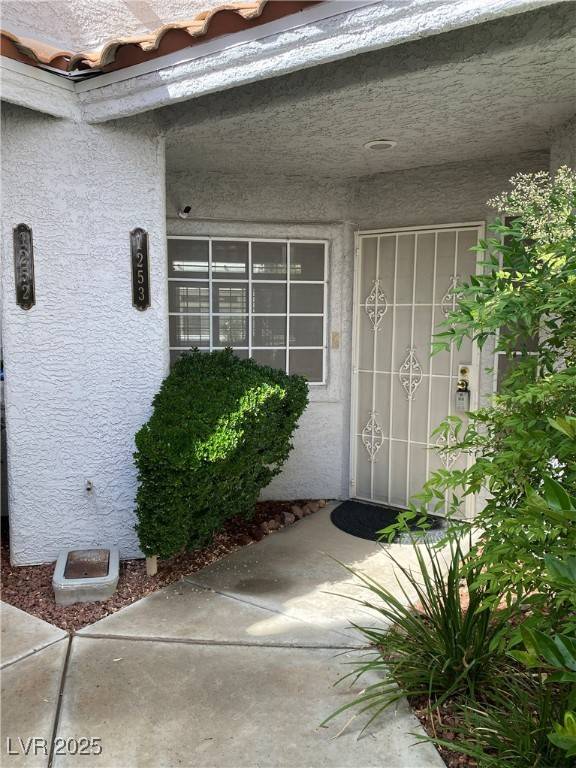 Las Vegas, NV 89118,5201 S Torrey Pines DR #1253