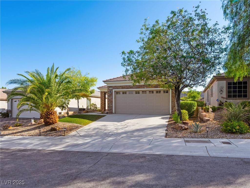 Henderson, NV 89044,2558 Divine Sky DR