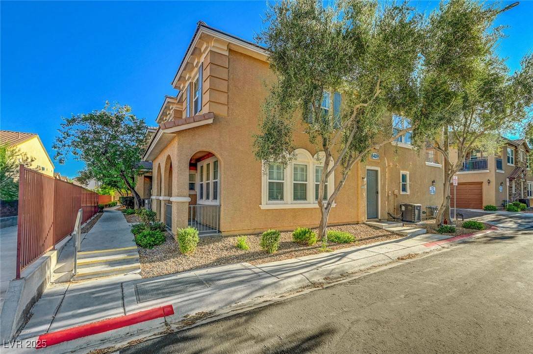 Las Vegas, NV 89178,8409 Insignia AVE #102