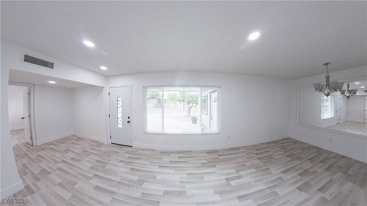 Las Vegas, NV 89169,2135 Sombrero DR