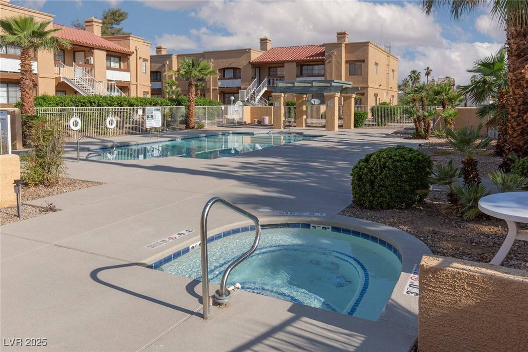 Las Vegas, NV 89118,5114 S Jones BLVD #202