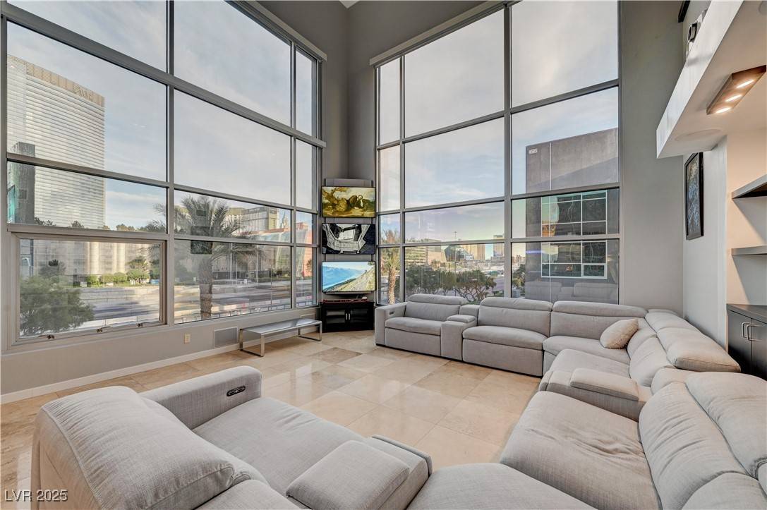 Las Vegas, NV 89103,4515 Dean Martin DR #200