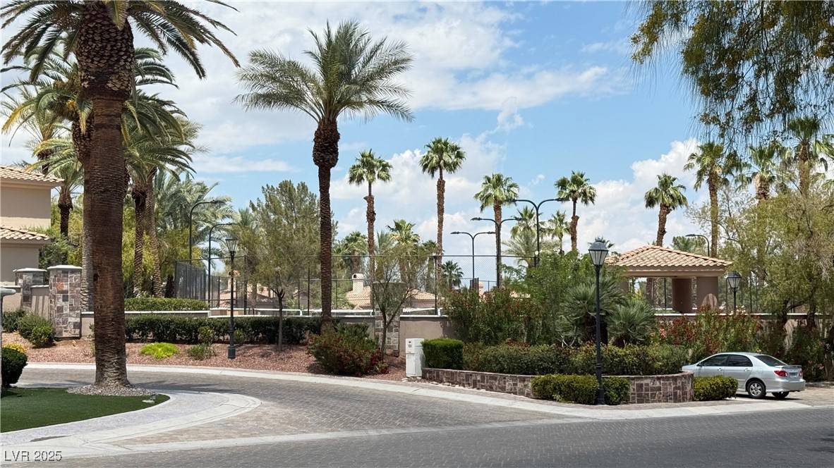 Henderson, NV 89014,2050 W Warm Springs RD #4211