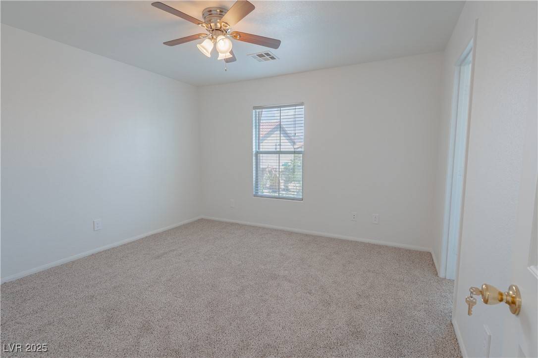 Las Vegas, NV 89122,5001 Volcanic Rock LN